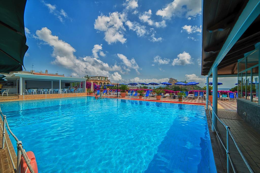 Hotel Parco Cartaromana Ischia Exterior photo