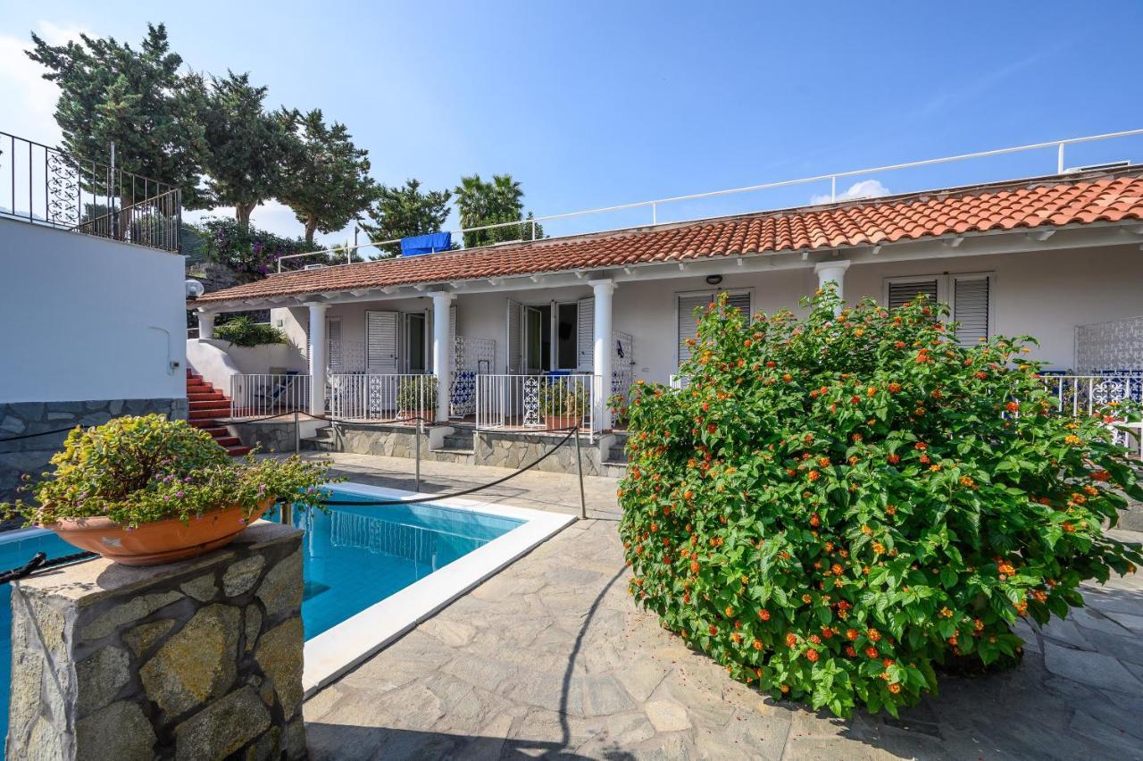 Hotel Parco Cartaromana Ischia Exterior photo